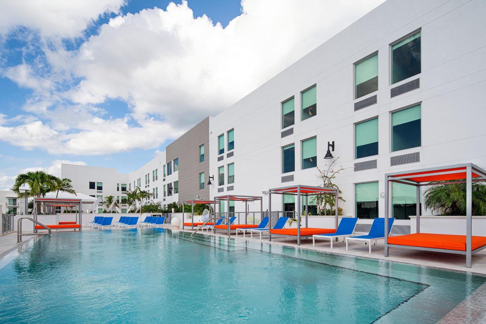 Aloft Delray Beach Exterior photo